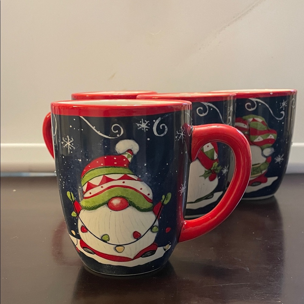 Festive Santa Mugs Set